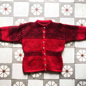 Jersey noruego años 70. Cárdigan nórdico hippie rojo. Suéter islandés tejido a mano. Punto de lana retro