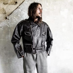 TREVOR Motorcycle Leather Jacket Boxy Cropped Fit . French Vintage Racing Jacket