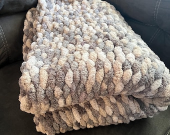 Handmade Chunky Knit Throw, Cozy Plush Blanket