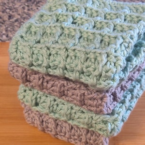 Easy Waffle Stitch Dishcloth-Quick and Easy Crochet Pattern-Crochet Dishcloth Pattern-Crochet Pattern for Beginners