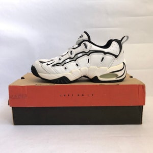 cheap nike trainers size 8