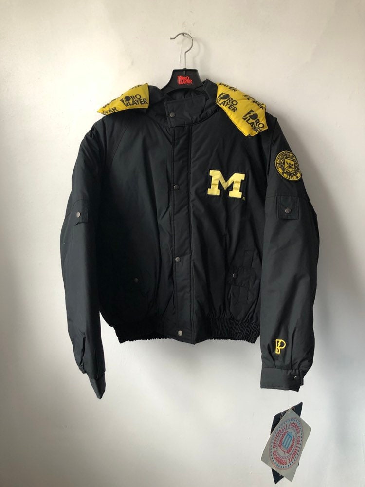 Vintage Michigan Wolverines Pro Player Jacket Coat Mens Size Vintage Michigan Wolverines Pro Player Jacket Coat Mens Size