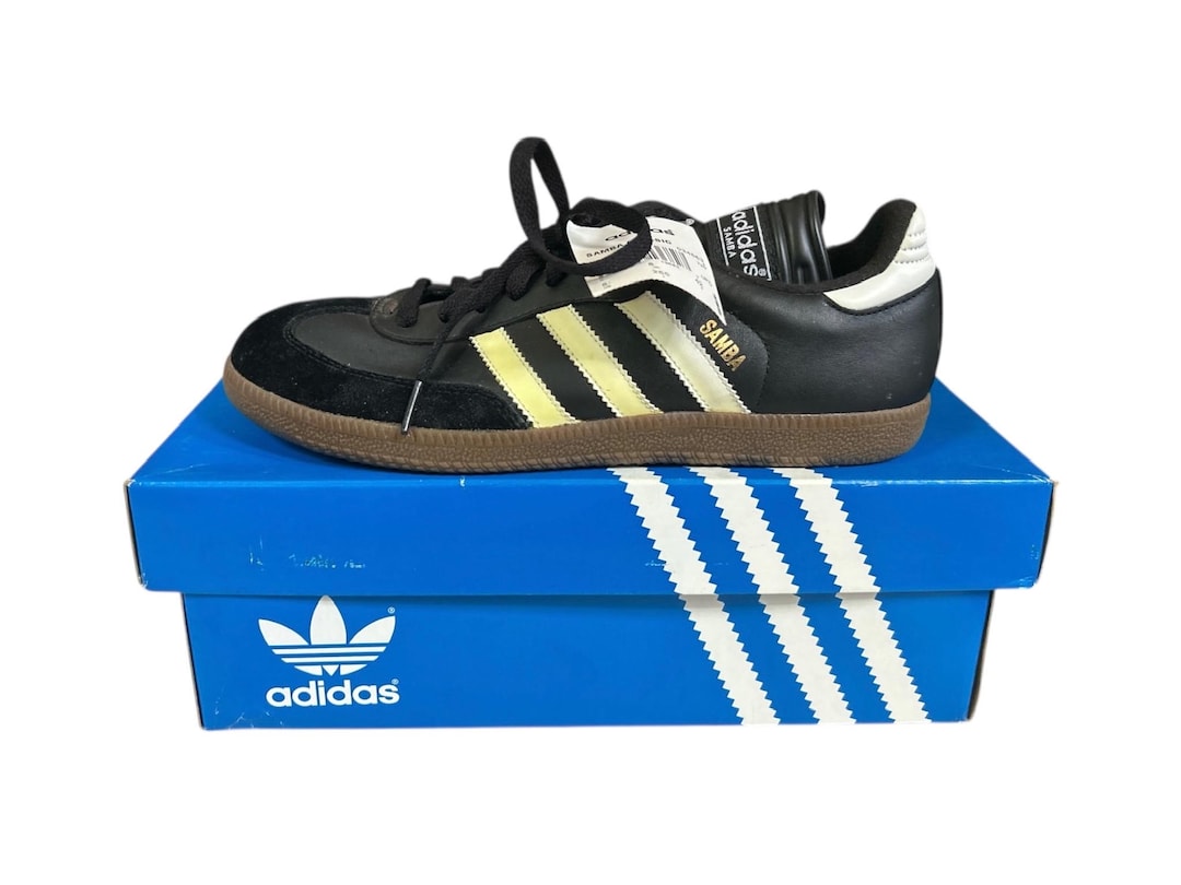 Vintage Adidas Samba Classic Retro Indoor Soccer Shoes Mens Size