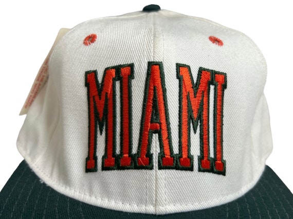 Men's Red Starter Horizon Snapback Hat