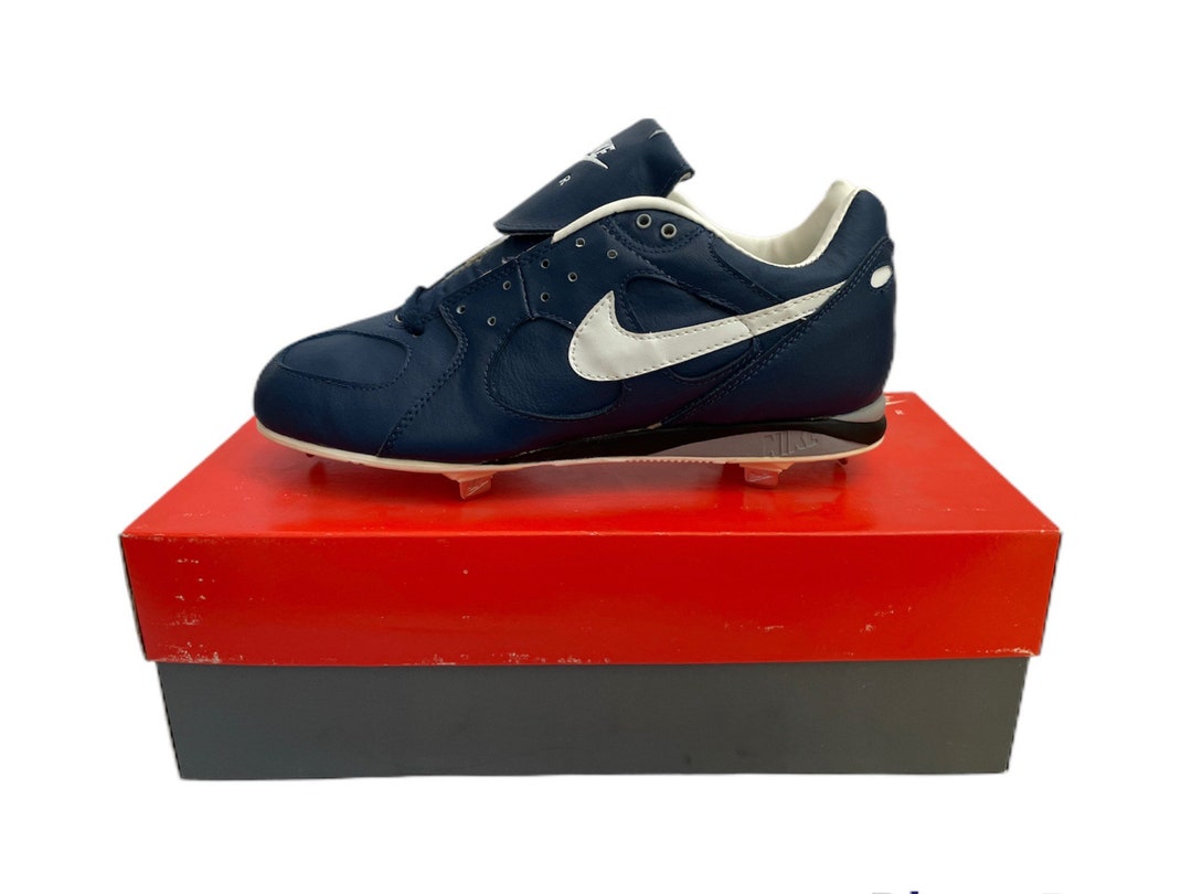 mens nike baseball spikes