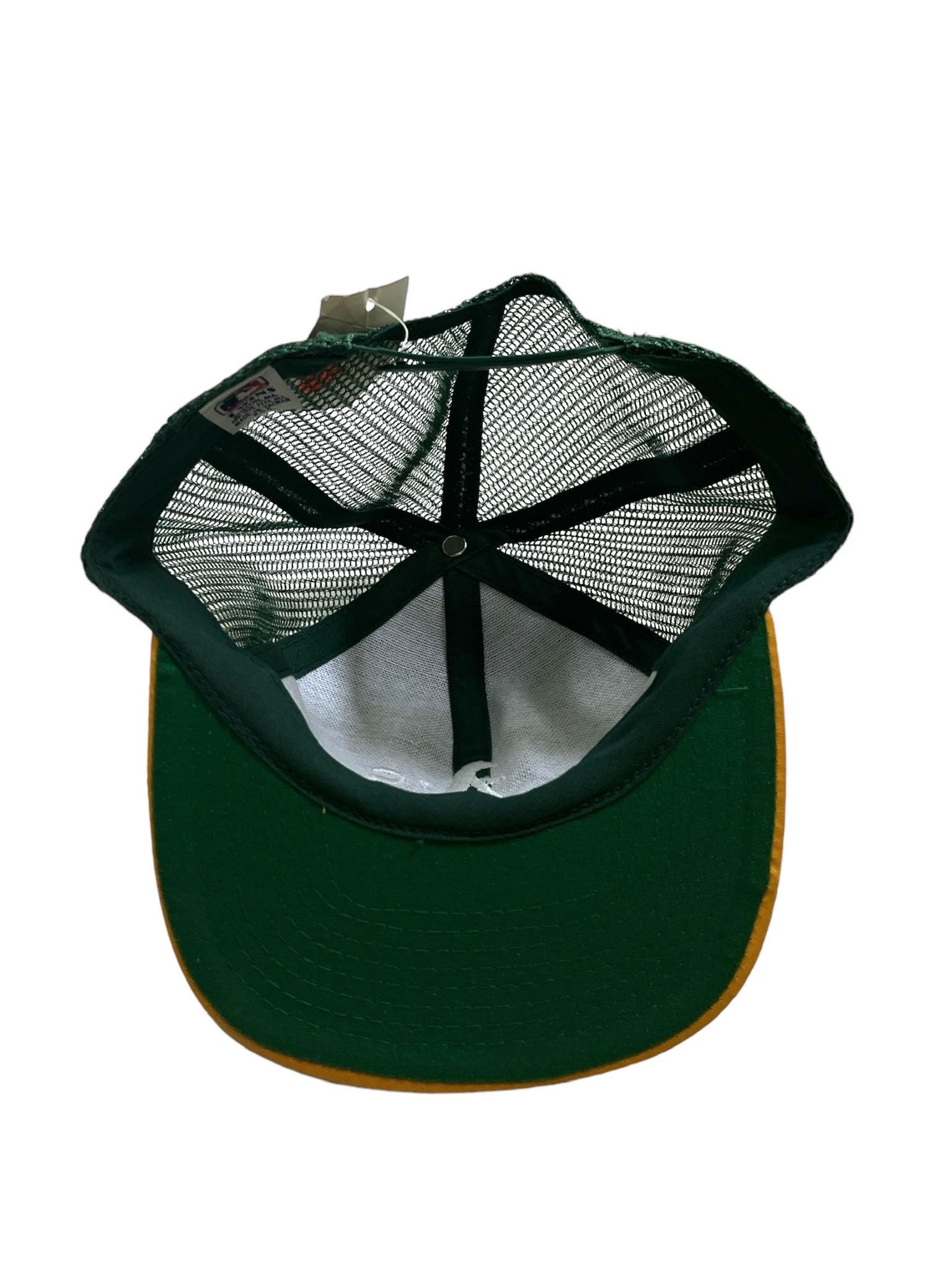 Vintage Oakland Athletics Mesh Trucker Snapback Hat Cap