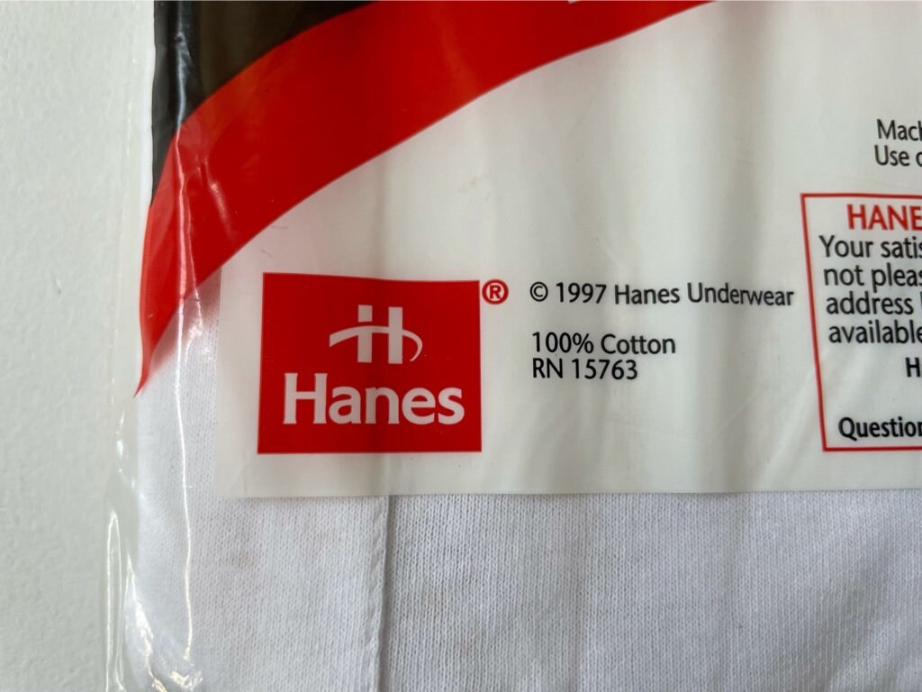 Vintage Hanes Pocket Tshirt Mens Size 2XL Deadstock NIP 1997