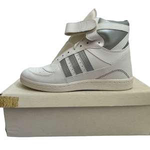vintage three stripe high top basketball shoes mens 7 deadstock NIB 80s