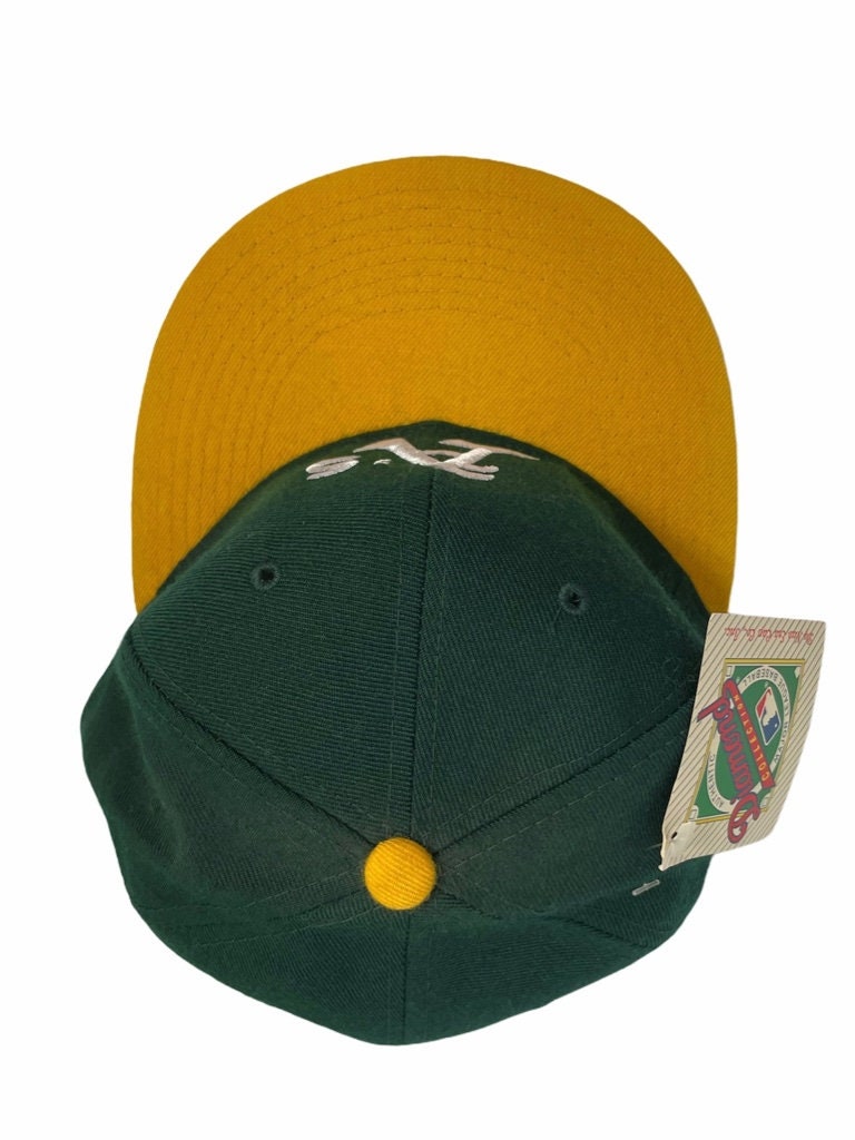 Vintage Oakland Athletics the Pro Fitted Cap Adult Size 7