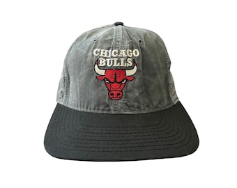 vintage chicago bulls starter nylon snapback hat cap adult OSFA 90s made in USA