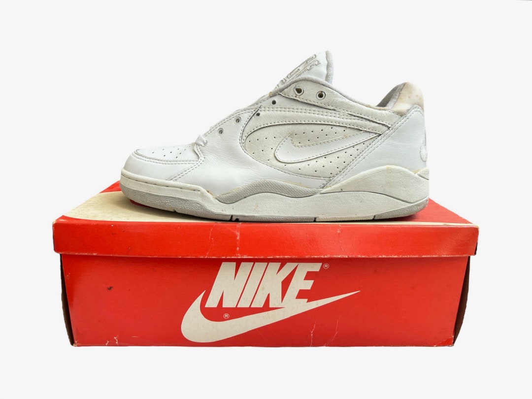 Vintage Nike Court Force Sneakers Shoes Mens Size 8 Vintage Nike Court Force Sneakers Shoes Mens Size 8