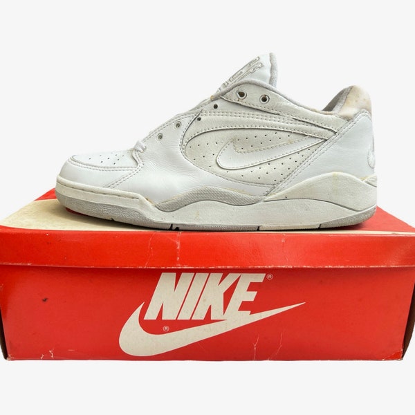 vintage nike court force sneakers shoes mens size 8 deadstock NIB 1991 90s