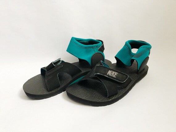 vintage nike sandals