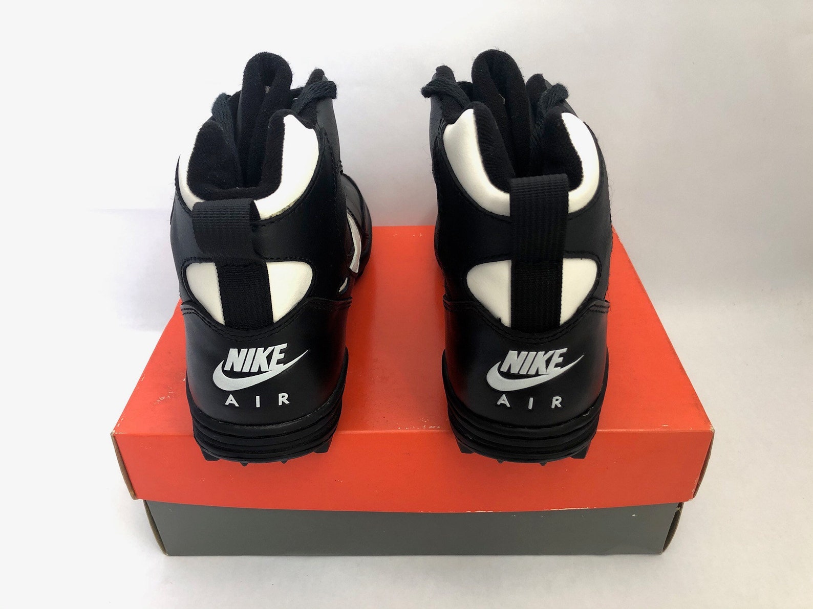 vintage nike shark cleats