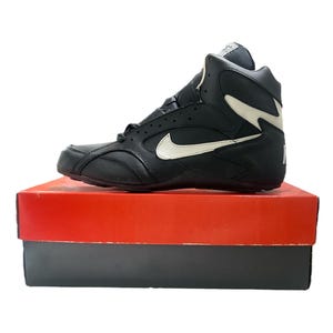 vintage nike open field high top football cleats shoes mens size 9 deadstock NIB 1993