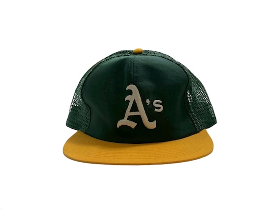 Vintage Oakland Athletics Mesh Trucker Snapback Hat Cap Adult OSFA 