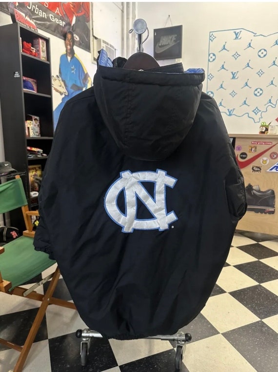 Vintage North Carolina Tar Heels UNC Starter Jacket Coat Mens Size