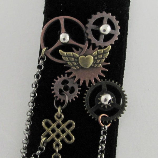 Vintage Winged Brooch Altered Art to Steampunk Medal Victorian Style Airship Captain Gears Wings Costume Fun Fashion