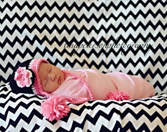 Black and Pink Baby Girl Newborn Photo Prop Flower Tie Pom Beanie Hat