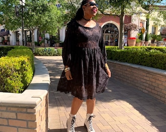 Black Shabby Chic Vintage Cotton Lace Loose Fitting Tunic / Mini Dress ~ Beach Cover Up