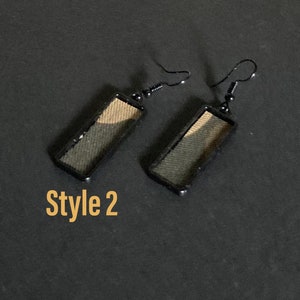 Boucles doreilles pendantes noires camouflage image 3