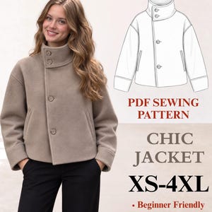 Könnte beinhalten: Eine beige Jacke mit hohem Kragen, langen Ärmeln und Knopfleiste. Das Bild enthält eine technische Strichzeichnung der Jacke sowie den Text: PDF SEWING PATTERN, CHIC JACKET, XS-4XL, Beginner Friendly, Instant Download.
