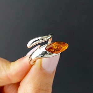 Natural Baltic Cognac Amber Ring, Best Gift For Her, Amber Jewelry, 925 Sterling Silver Ring, Statement Jewelry Statement Ring Gemstone Ring