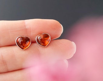 Amber Heart Stud Earrings in Sterling Silver, Birthday Gift, silver cute heart earrings, Romantic Gift for Her, handmade jewelry