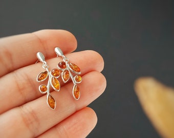 Natural Amber Earrings, Leaf Sterling Silver Stud Earrings, Silver drop Amber Earrings, Leaf dangle Earrings, amber jewelry, gift for mom