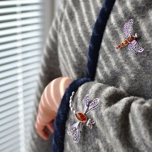 Sterling silver dragonfly brooch with amber, sterling silver amber scarf pin, insect jewelry brooch gardener gift dragonfly jewelry gifts