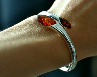 amber bracelets