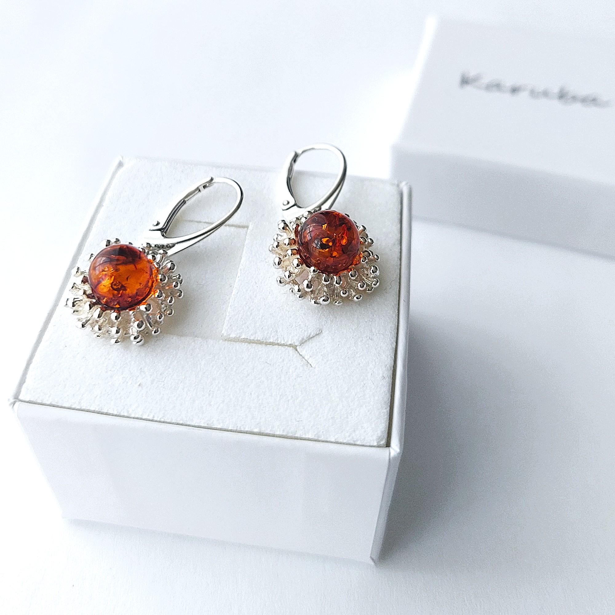 Orecchini A Sfera In Ambra Baltica E Argento 925 | Donna | Colore Cognac Ricco | Ipoallergenici 11x11 Mm
