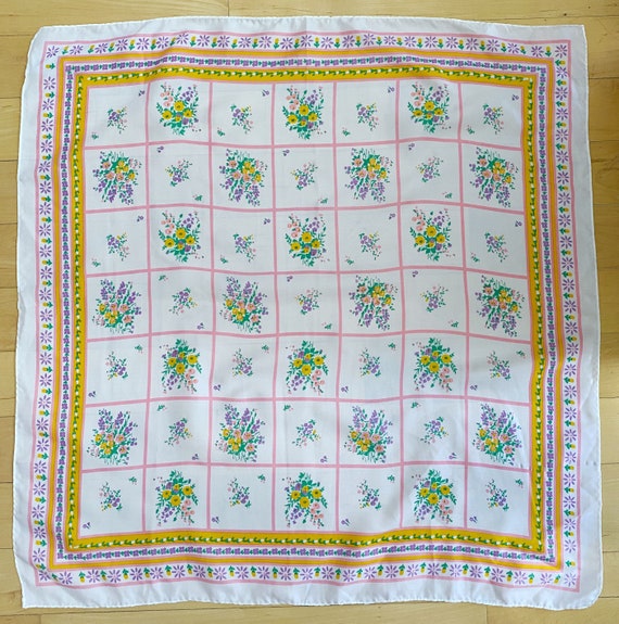 1970s Patchwork Floral Headscarf