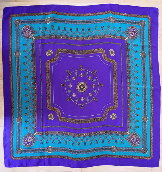 1980s Gold Tassel Headscarf