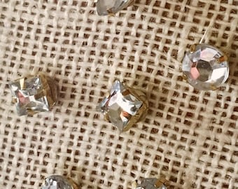 Thumbtack- Thumb Tack, Decorative Thumbtacks, Rhinestone Thumbtack, Gem Thumbtacks, Office Decor, Cubicle Decor, Bulletin Board Pins, memo