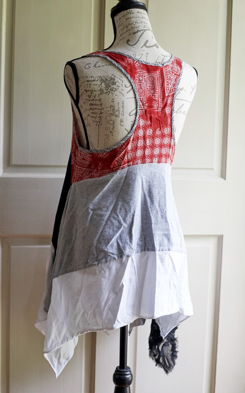 Lagenlook- Tank, Summer Tunic, Tank Tunic, Summer Top, Medium, Red Tunic, Upcycled Clothing, Recycled Clothing, Upcycled Top, Upcycled Shirt image 4