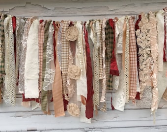 Christmas Garland decor holiday party decoration shabby chic Christmas wall hanging christmas rag tie banner fabric garland for mantle decor