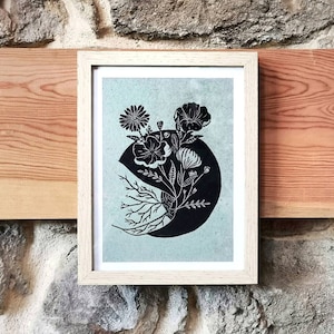 Breastfeeding linocut print image 1