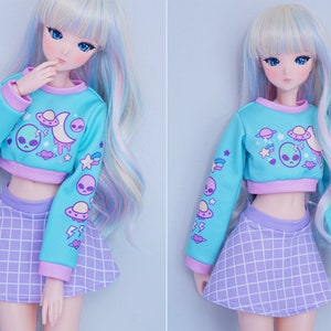 Alien themed Outfit for Smart Doll Pear or Classic sizes includes sweater with skirt