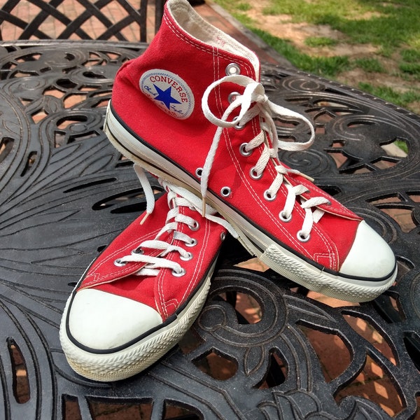 Vintage Chuck Taylor Converse Red High Tops Like New Men's Size 9 / Women's 10.5 circa 1980s to 90s