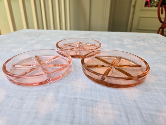 Pink glass coasters discount