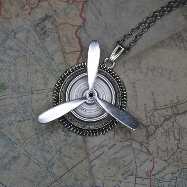 Propeller Necklace, Steampunk Necklace, Aviator's Pendant with Moving Propeller, Aviation Necklace N41