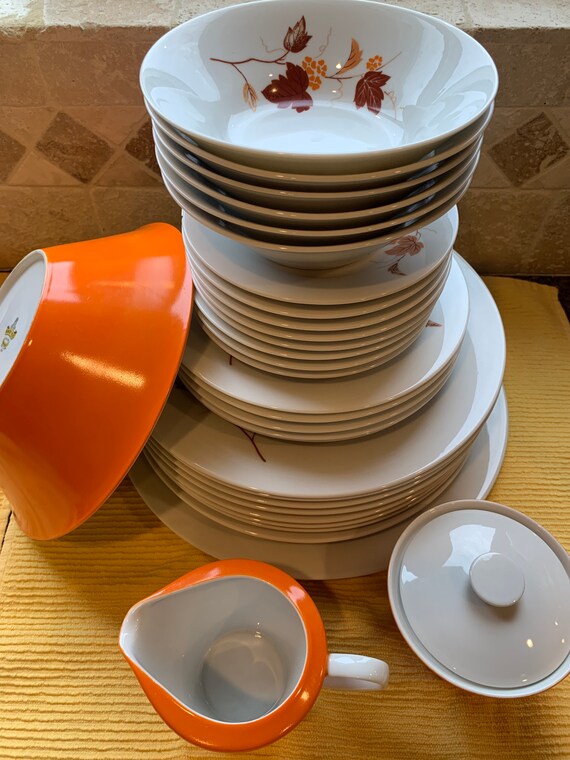 Set of Mid Century Modern Harmony House China/orange and White/32