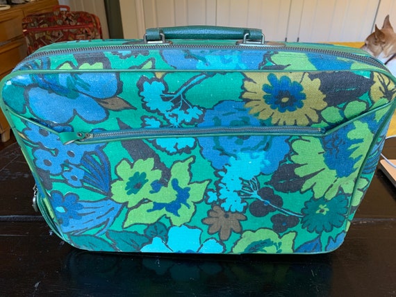 Groovy 1970’s Vintage Suitcase/Luggage