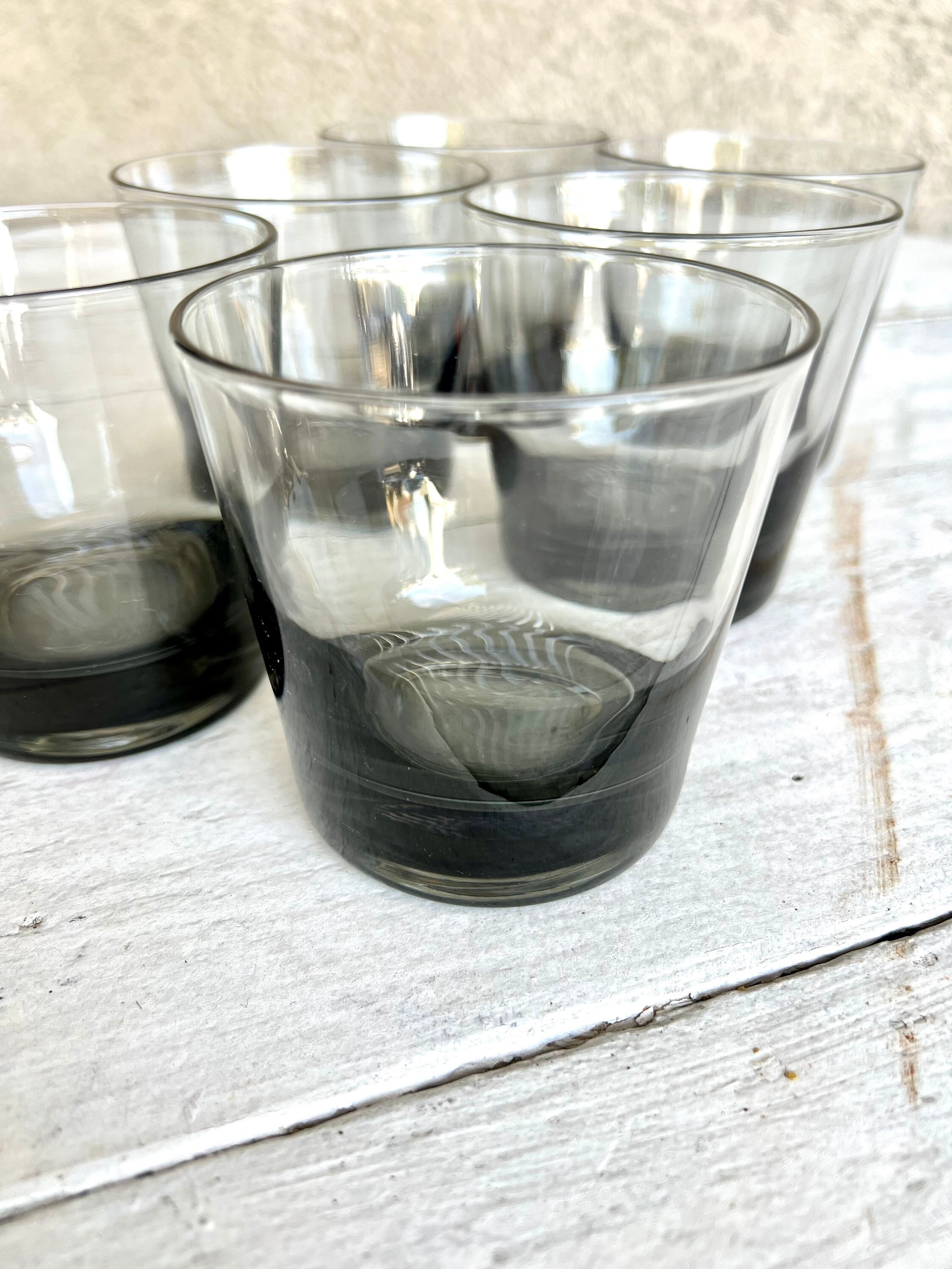 Smoky Gray Glass Tumblers 16 Oz, Vintage Thick Base Drinking Kitchen  Glasses Set of 4 Water Glasses, Vintage Grey Kitchen Glassware 