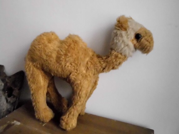 giant stuffed camel
