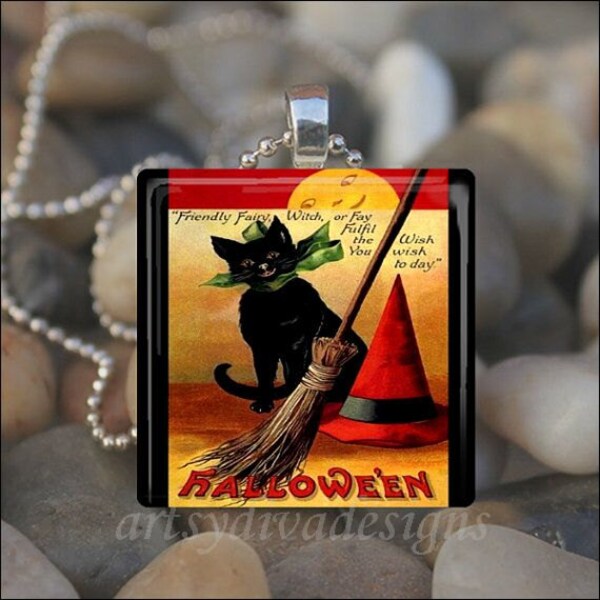 VINTAGE HALLOWEEN CAT Witch Hat Broom Black Cat Moon Glass Tile Pendant Necklace Keyring