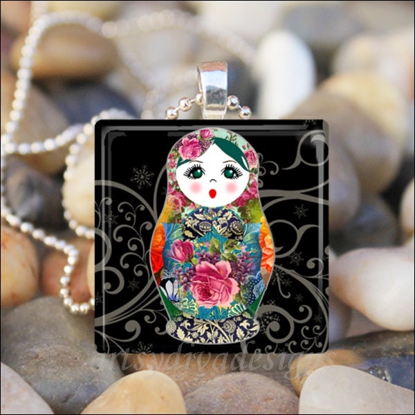 RUSSIAN NESTING DOLL Matryoshka Babushka Russian Stacking Dolls Glass Tile Pendant Necklace Keyring - Design 8