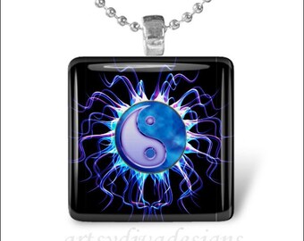 ELECTRIC YING YANG Blue Chinese Symbol Light Water Glass Tile Pendant Necklace Keyring