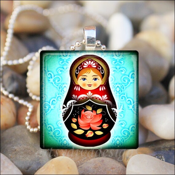 Russian nesting doll floating charms for memory lockets